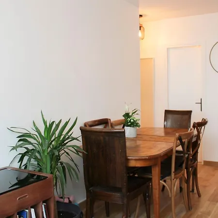 Apartman Bright Nest - View On The Of The Eiffel Tower Párizs