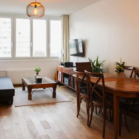 Apartman Bright Nest - View On The Of The Eiffel Tower *